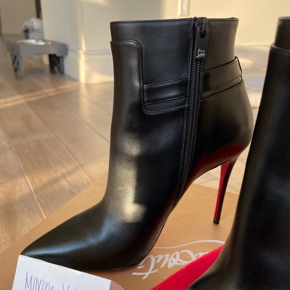 Louboutin Lock So Kate Bootie 100mm - Picture 4 of 16